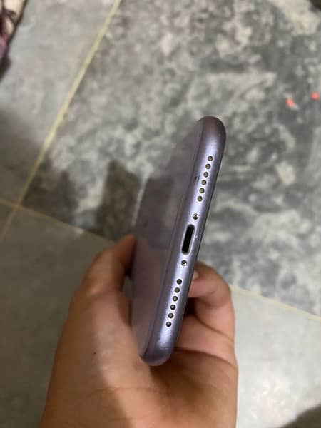 iphone 11 for sale 3