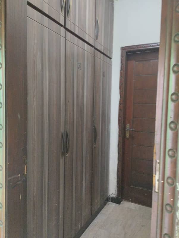 Single room for Female in Upper Portion Bahria Town Lahore 1