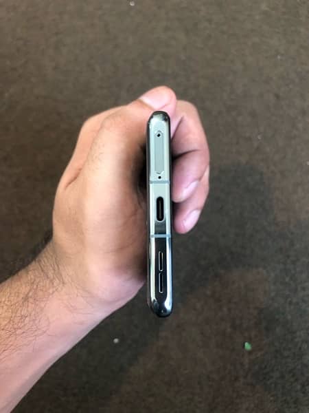 OnePlus 11 5G (Non-Active) 3