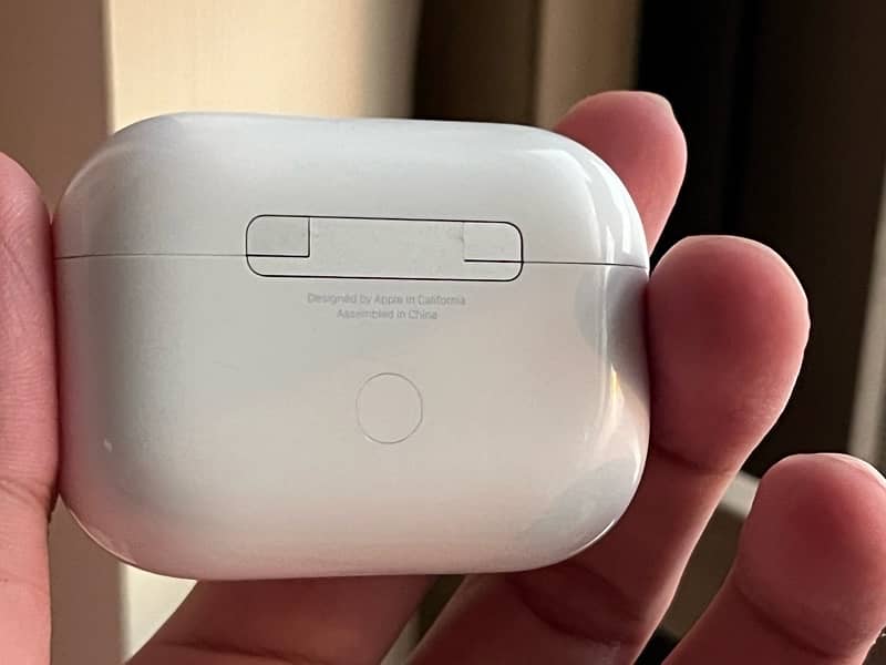Apple AirPods Pro - 2nd Generation (With AppleCare+) 1