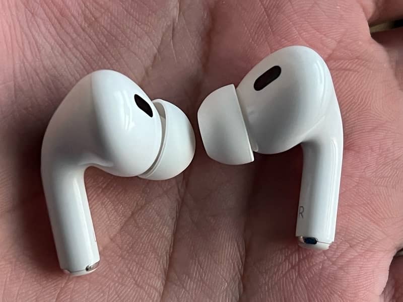 Apple AirPods Pro - 2nd Generation (With AppleCare+) 5