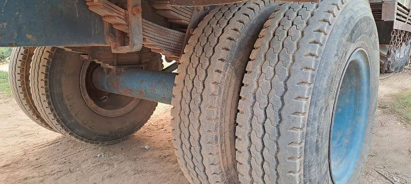 tractor 1996 model tyre tube new condition engine all ok 19