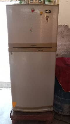 used refrigerator 2 doors 03112233372