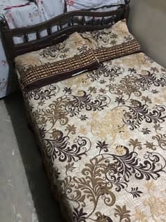 pure wooden bed 4x6 size