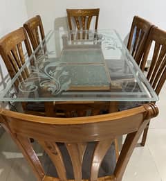 Dining Table with 6 chairs 0