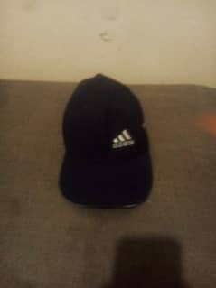 Amazing cap new condition dark blue color 0