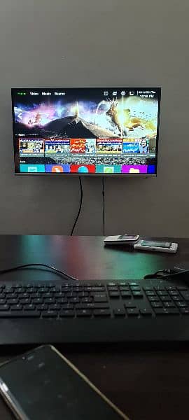 32 inch Sonya LED Smart TV for Sale 3