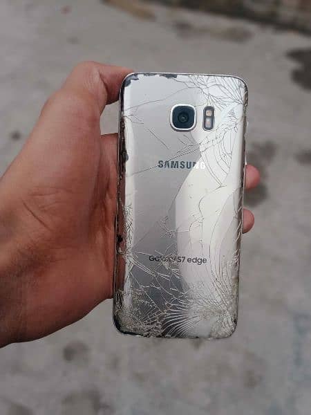 Samsung Galaxy S7 Edge 3