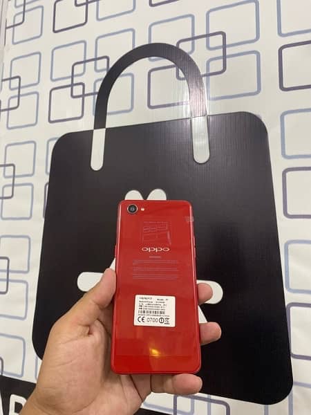 OPPO F7 6/128 PTA pitched approved 6