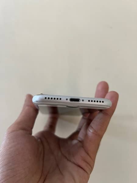 iPhone 8 PTA approved 2