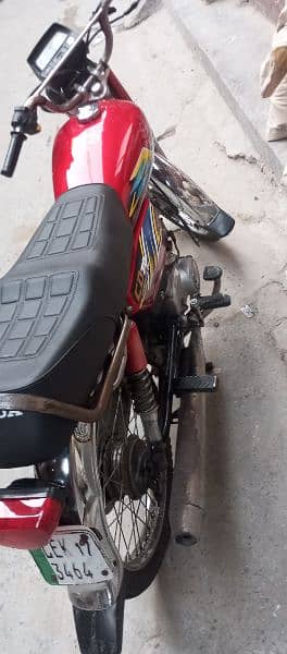 bike seal Karni hai jis KO bi zororat ho lay lay 3