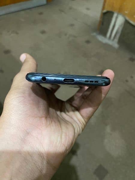 Oppo Reno 5 4G Black Colour 8GB Ram 128GB Storage 2