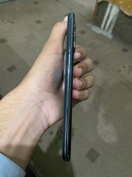 Oppo Reno 5 4G Black Colour 8GB Ram 128GB Storage 4