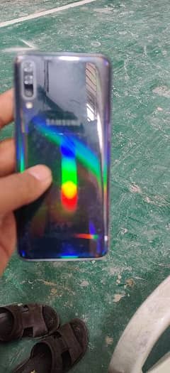 Samsung A70 6/128 in display finger lock amoled  screen good working