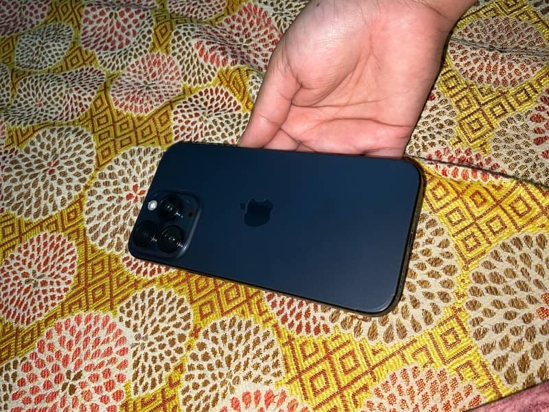 iphone 15 pro max Blue FU Non PTA 2