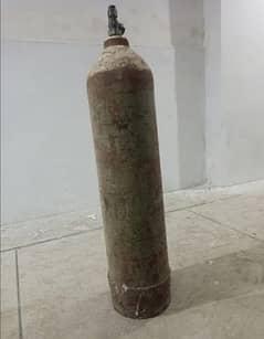 3 feet long oxygen cylinder for sale