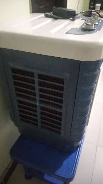 12 volt air cooler batery ya ' soler' per bhi chal jayega 1