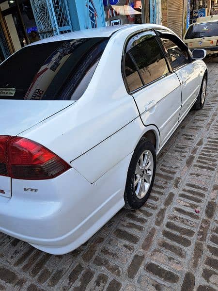 Honda Civic Oriel 2004 7