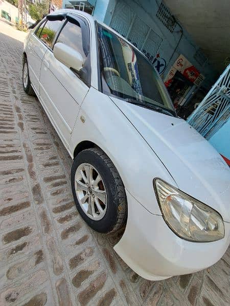 Honda Civic Oriel 2004 9