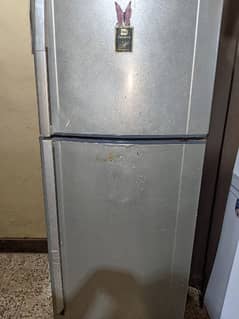 Dawlance used fridge 0