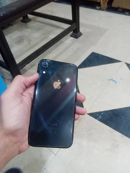 Iphone Xr factory unlock 3