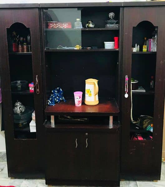 Used Bed, Showcase, Almirah, Dressing table 2