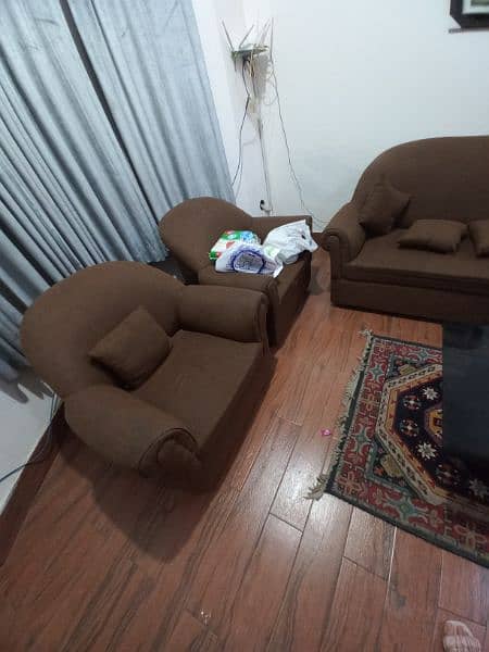 5 seater sofa set contct 03062522839 1