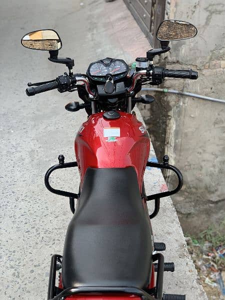 SUZUKI GR 150 2022 NEW CONDITION 4