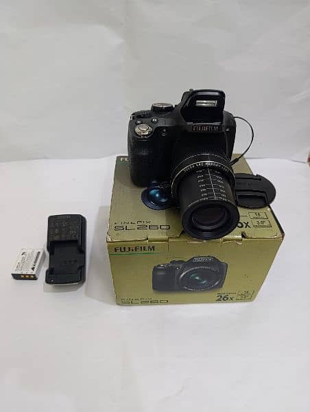 Semi DSLR camera 5