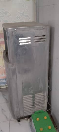 water cooler new condition steel body crown company.