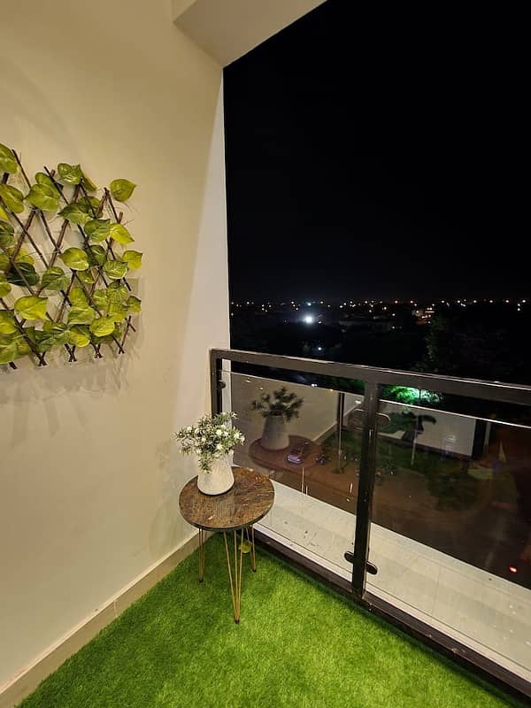 1 Bedroom Luxury Apartment is Available for Rent in Bahria 10