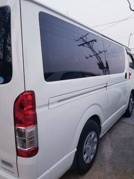 Toyota Hiace 2019 10