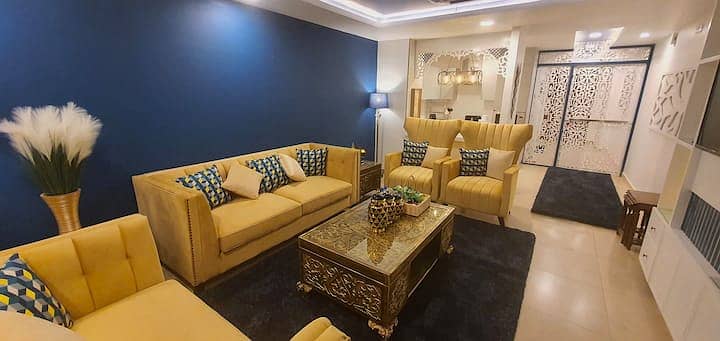 1 Bedroom Luxury Apartment is Available for Rent in Bahria 8