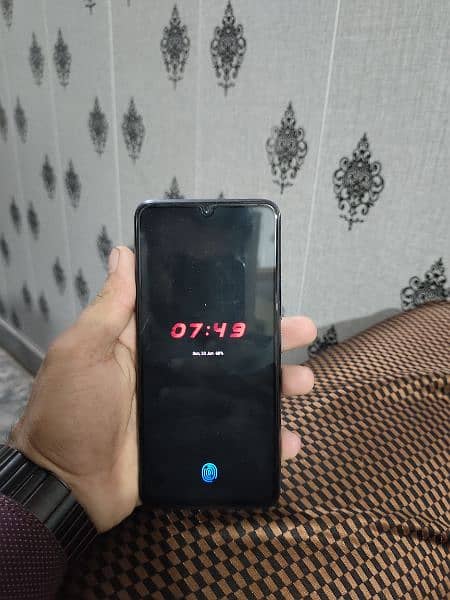 Vivo v21 8gb+4gb 128gb with box and charger 1