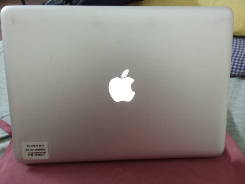 MacBook Pro 2012 13-inch 1