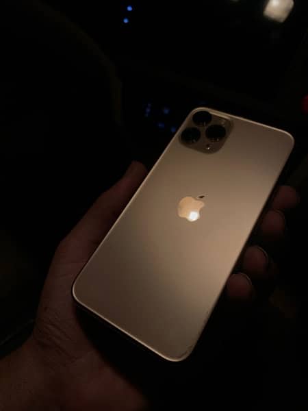 Iphone 11 pro 256gb Gold nonpta 8