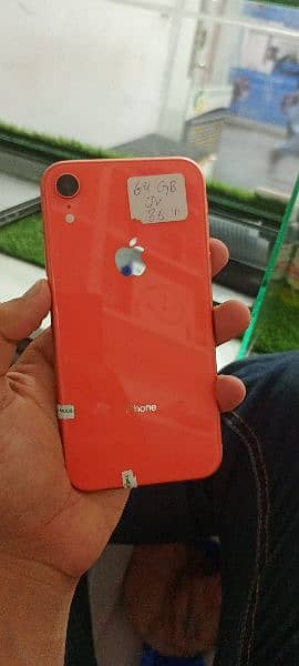 I phone Xr 64gb available 0