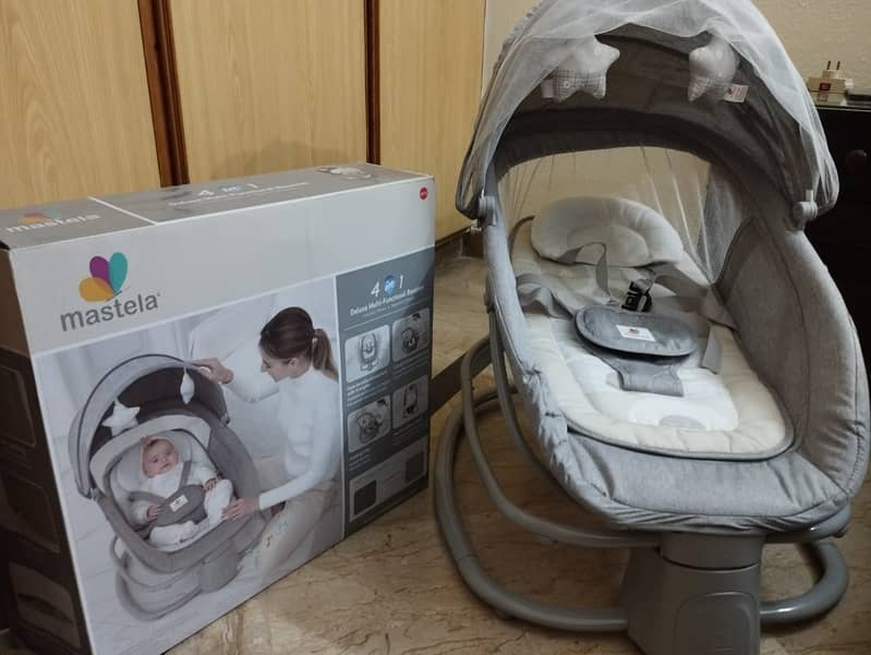 Mastela Electric Swing - 4 in 1 Multi functional Bassinet 1