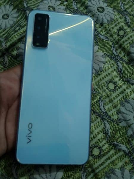 vivo y20 4 64  box charger saat ha 03144994026 0