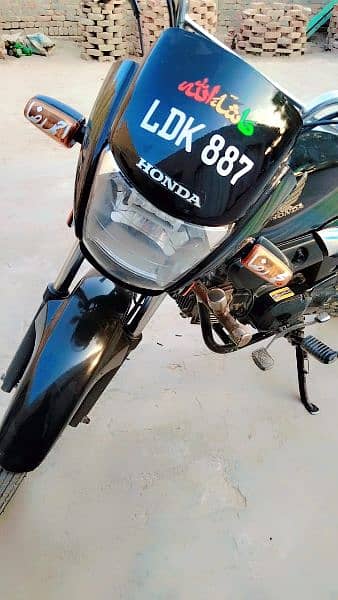 Honda Pridor o3o2-732lOl7 Urgent for sale 1