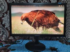 Samsung 21 inch LED Monitor 1080p Free Cables & Converter