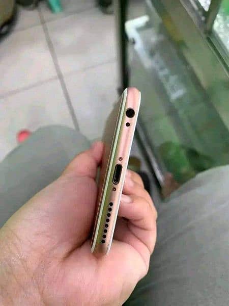 iPhone 6s plus 128 GB PTA approved my WhatsApp number 0313=4912=348 1
