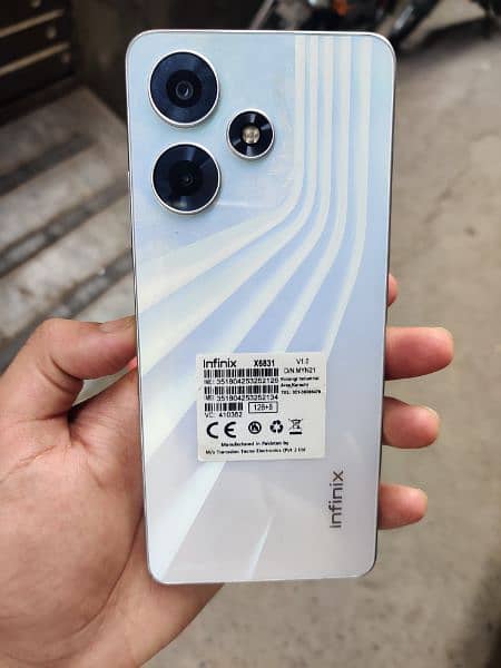 Infinix hot 30 urgent sell 0