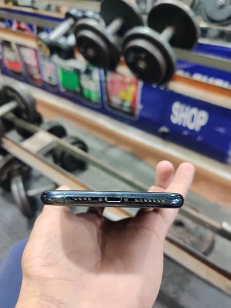 iphone 11 pro max pta approved 1