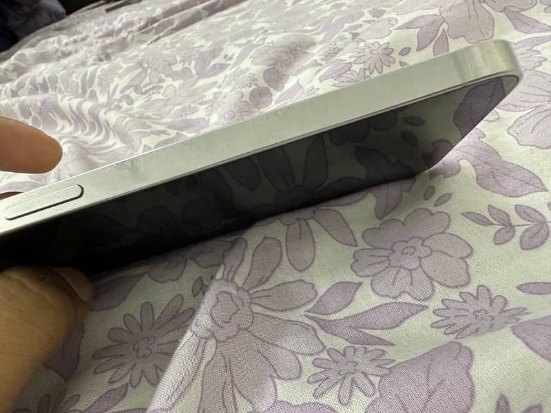 Iphone 12 pro PTA-approved 1st owner bought from Saudi 9