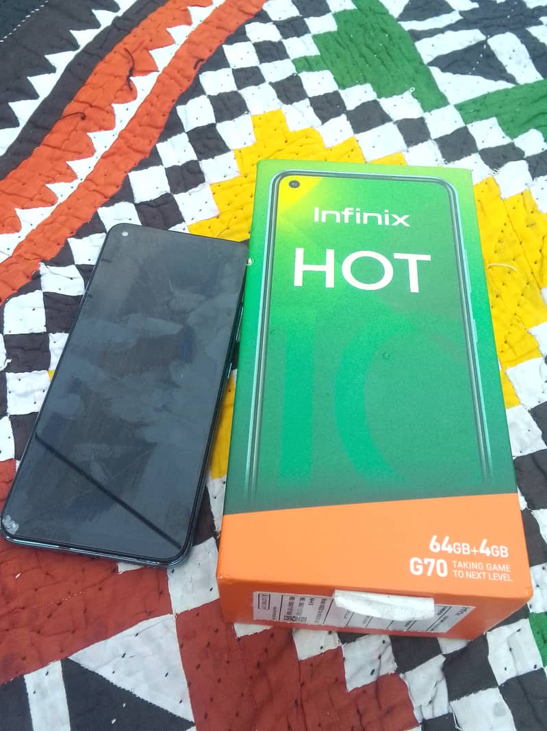 Infinix hot 10 with box 0