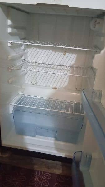 Used Refrigerator for Sale - Good Condition 4