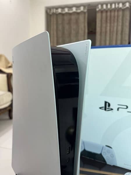 playstaion 5 (ps5) 1tb 2