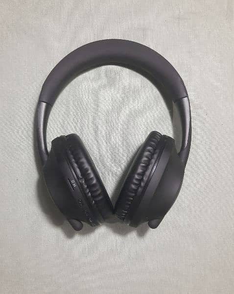 Bose 700 wireless headphones 5