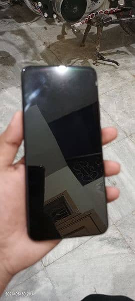 OPPO A16e 1